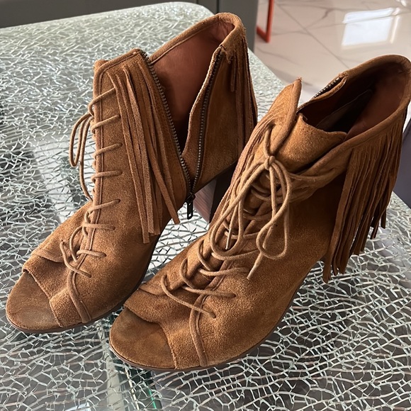 Steve Madden Suede Ankle Boots Size 11 - Picture 2 of 3